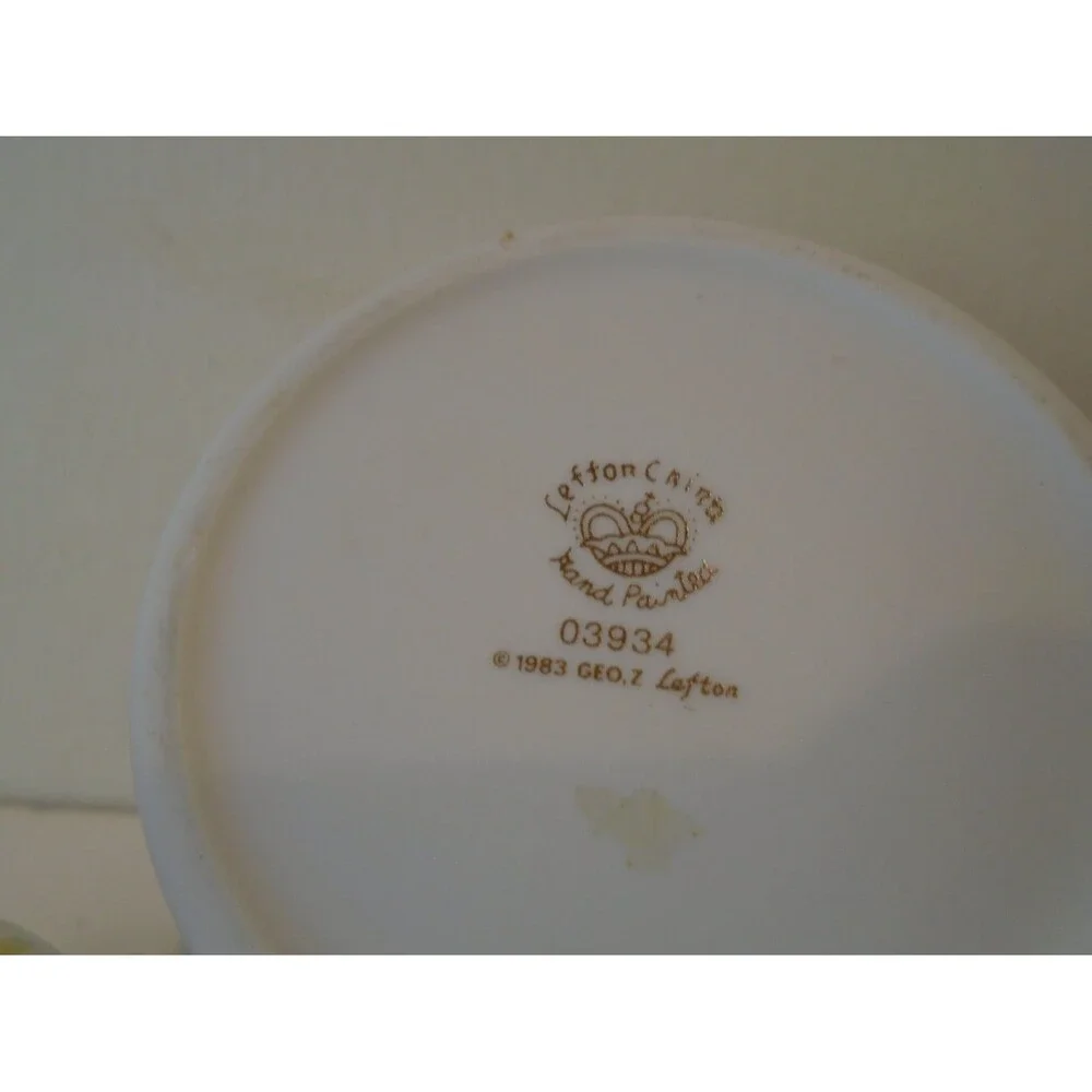 Unbranded fat trinket